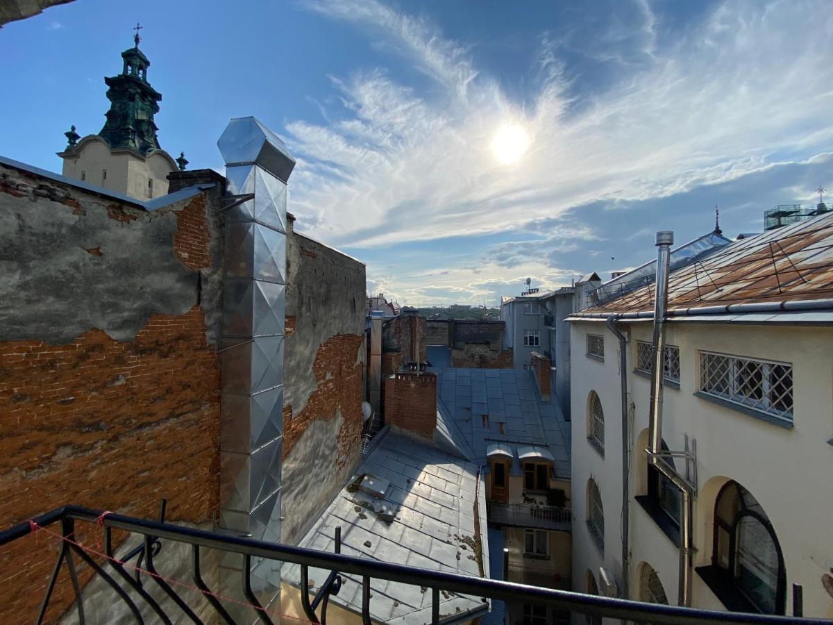 Grand Apartments On Rynok Square Lviv Luaran gambar