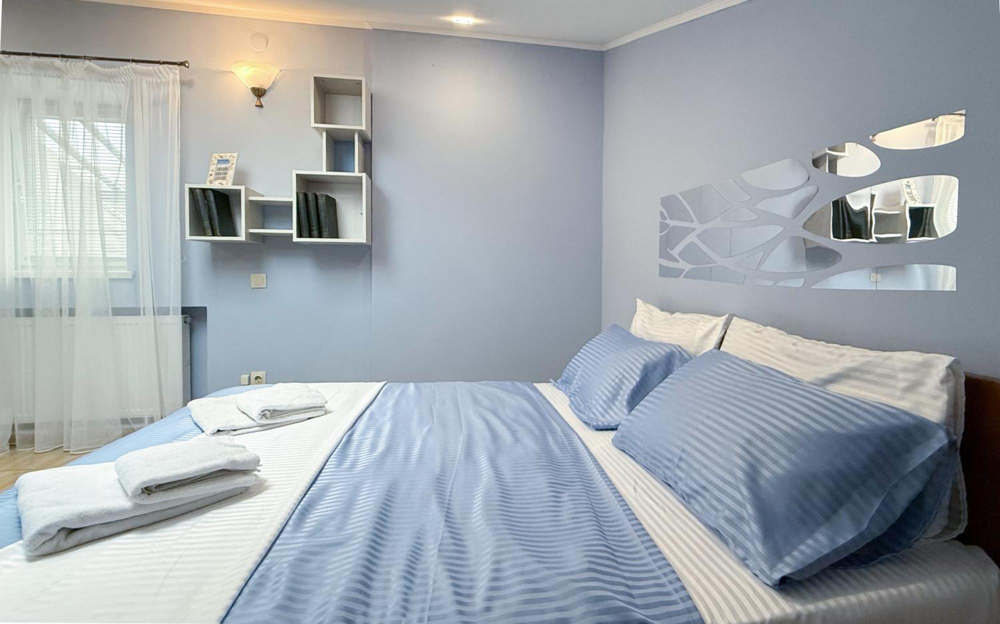 Grand Apartments On Rynok Square Lviv Luaran gambar