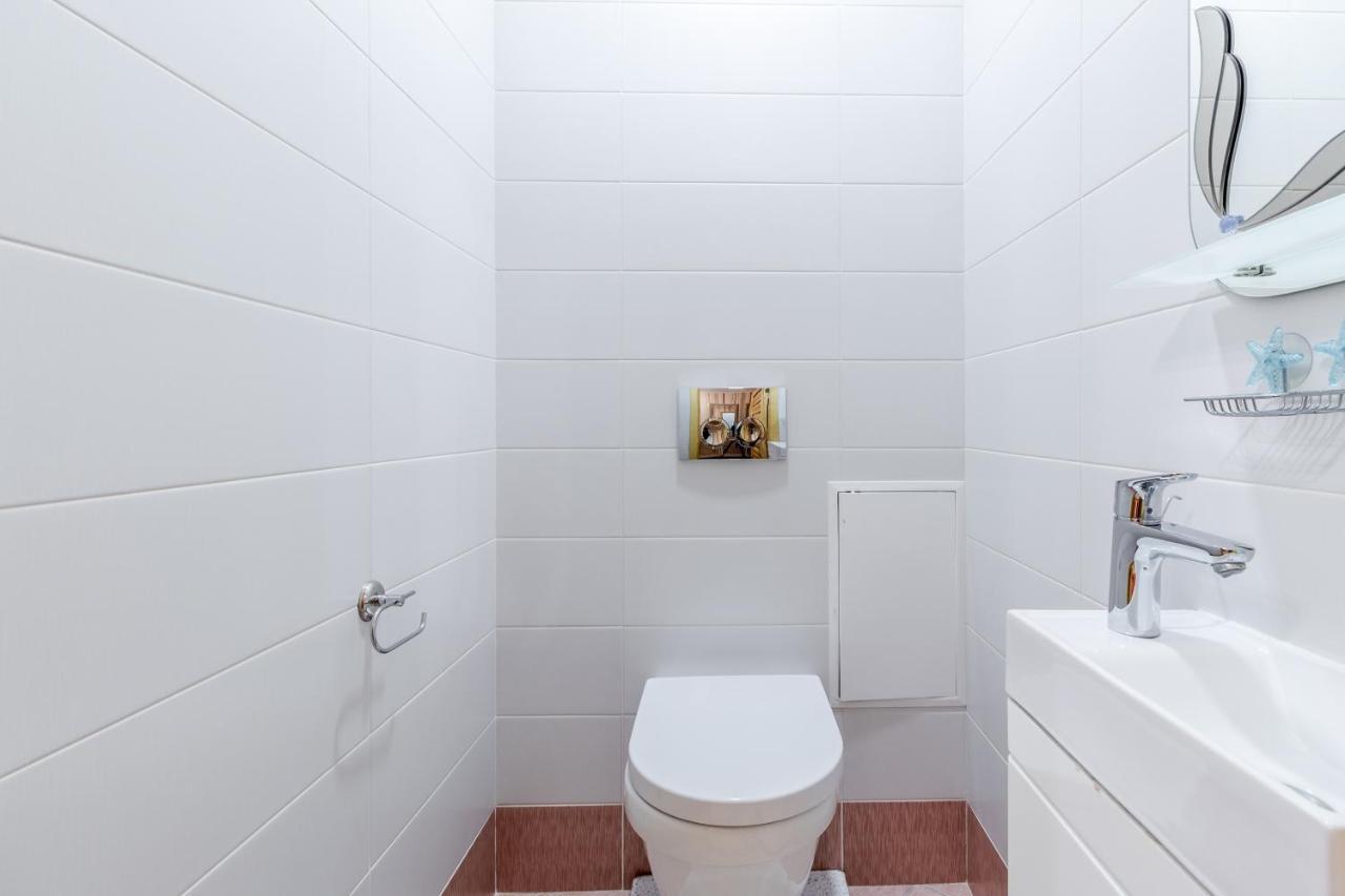 Grand Apartments On Rynok Square Lviv Luaran gambar
